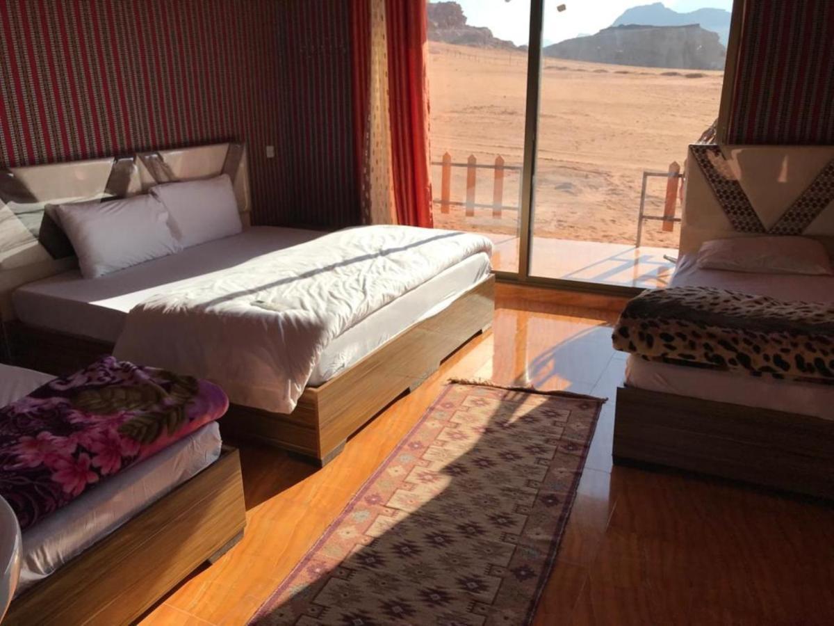 Flower Life Camp Wadi Rum Eksteriør billede