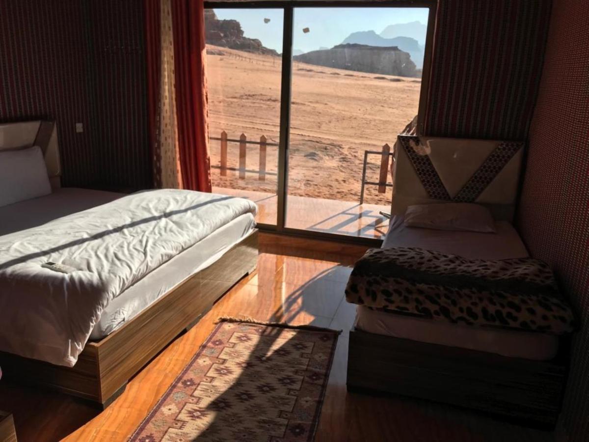 Flower Life Camp Wadi Rum Eksteriør billede