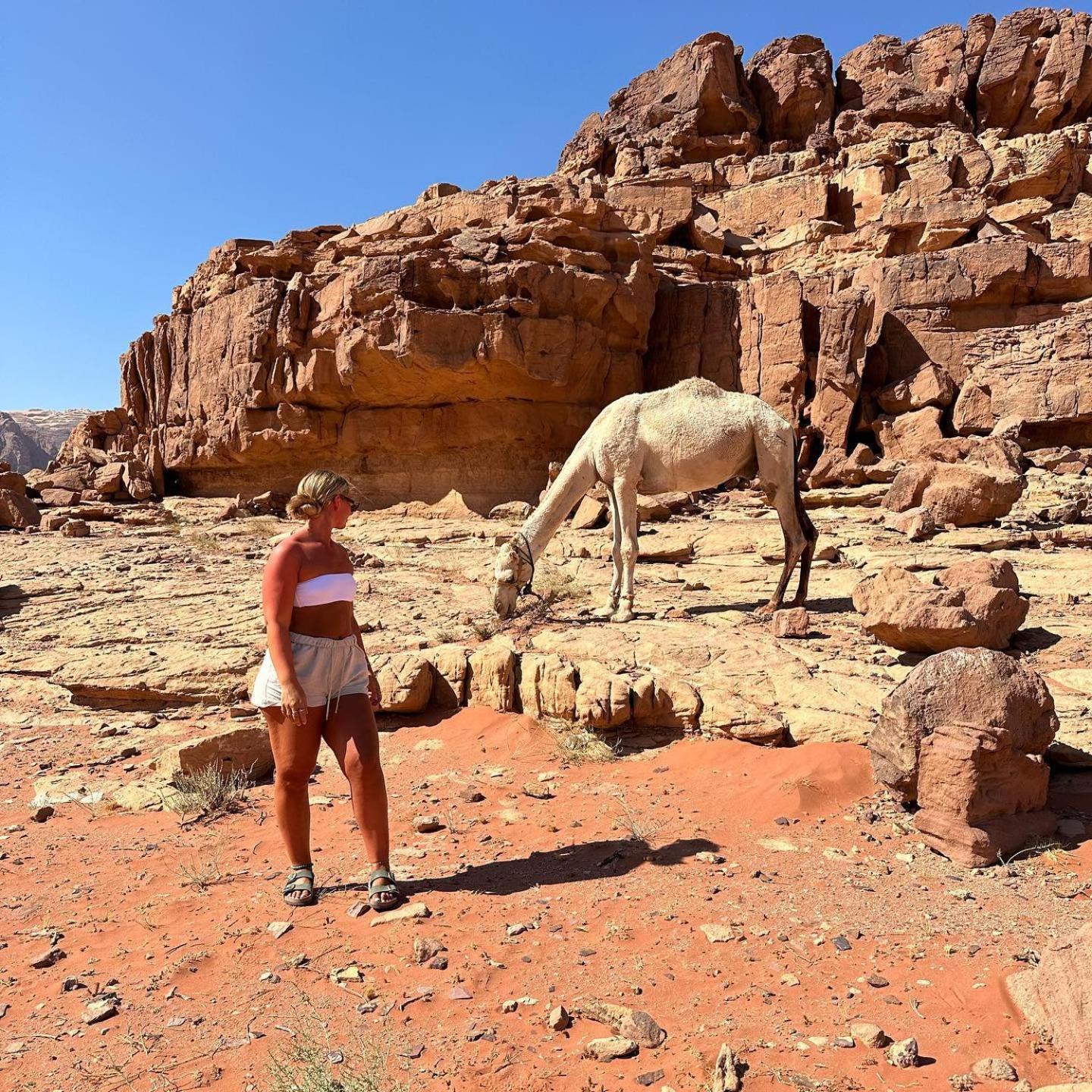Flower Life Camp Wadi Rum Eksteriør billede