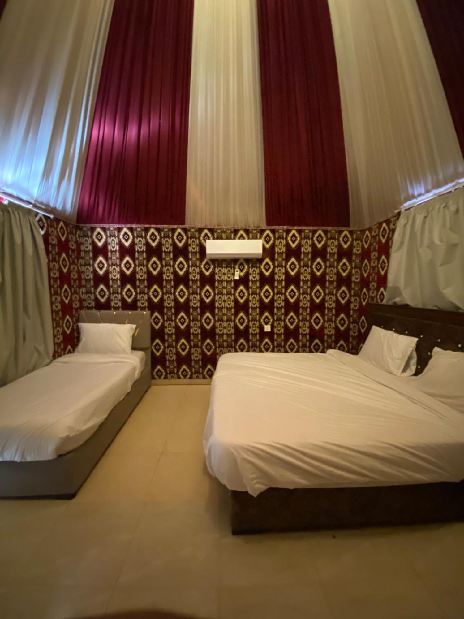 Flower Life Camp Wadi Rum Eksteriør billede